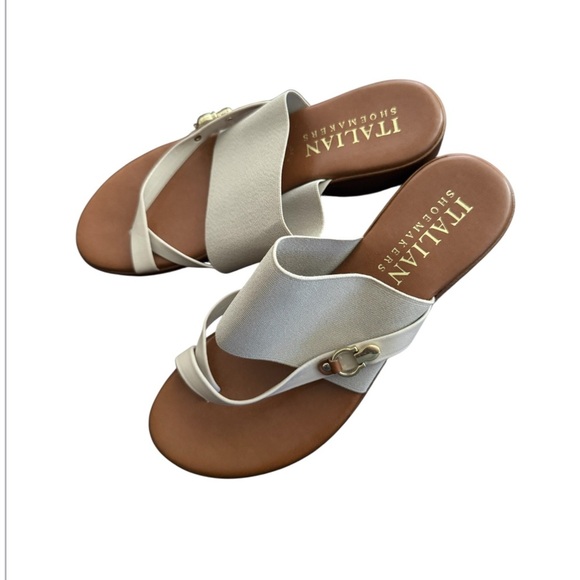 Italian Shoemakers Women's Tan and Cream Sandals - Picture 2 of 4